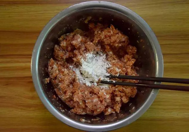 香菇和它是絕配,營養高味道鮮,孩子一個一個吃得好過癮!