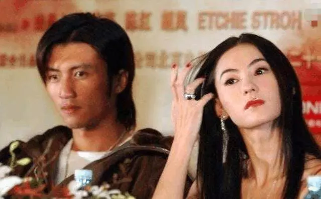 謝霆鋒每年給8000萬撫養費,張柏芝為何還拚命賺錢?大兒子上節目說漏嘴,網友大贊:母愛真偉大!