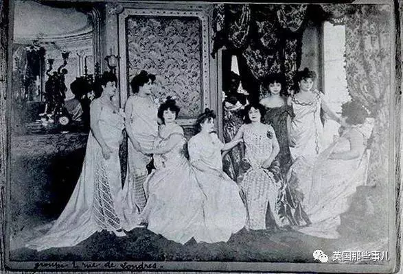 19世紀巴黎有一本「香豔歡愉指南」,完整記錄當代浪女們「特殊專長」,看完大開眼界原來古人比我們還會玩...