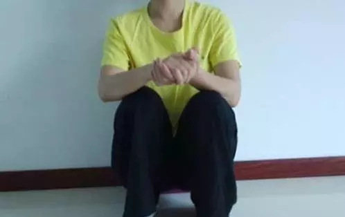 10個深蹲不如1個乞丐蹲!乞丐蹲:通經脈、提升腎氣、氣血足了!