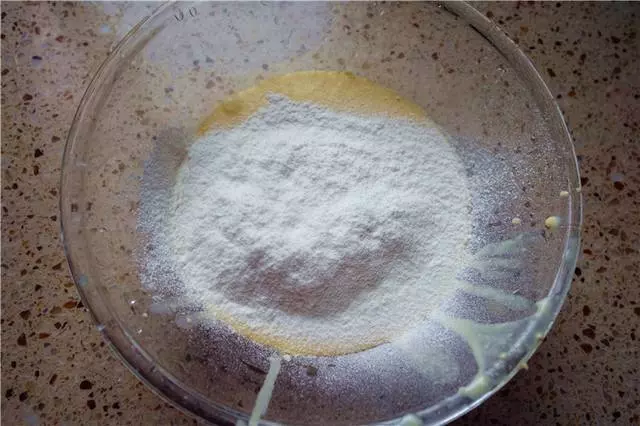 大米新吃法,不用烤箱不揉面,香軟美味,比蛋糕好吃,健康不上火