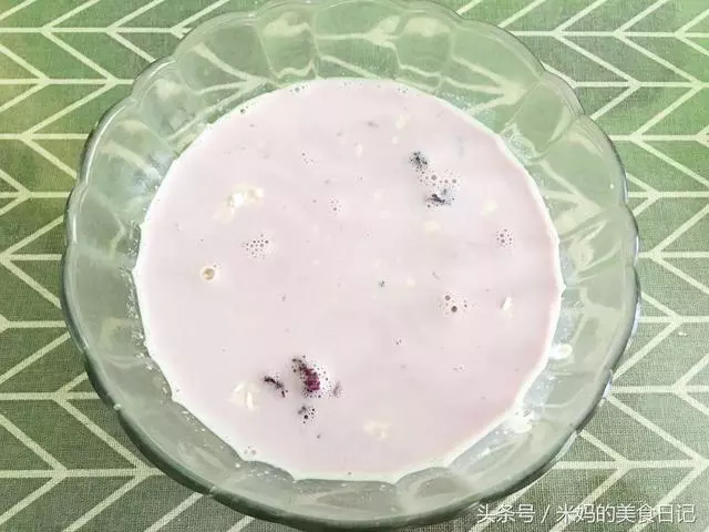 1個紫薯1盒牛奶,就能做出Q彈清涼又營養的甜點,好吃到停不下來
