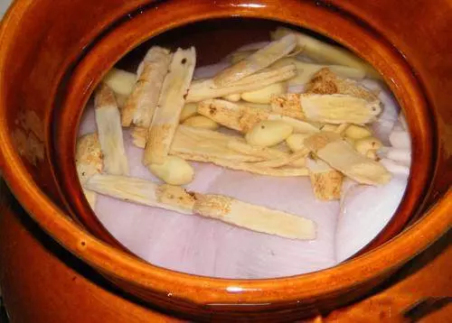 老公多夜尿,而且還一直失眠,老中醫推薦我「這道湯」,老公喝了幾次之後,夜尿減少了,睡眠品質也好了很多哦!
