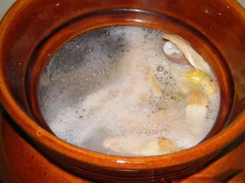 老公多夜尿,而且還一直失眠,老中醫推薦我「這道湯」,老公喝了幾次之後,夜尿減少了,睡眠品質也好了很多哦!