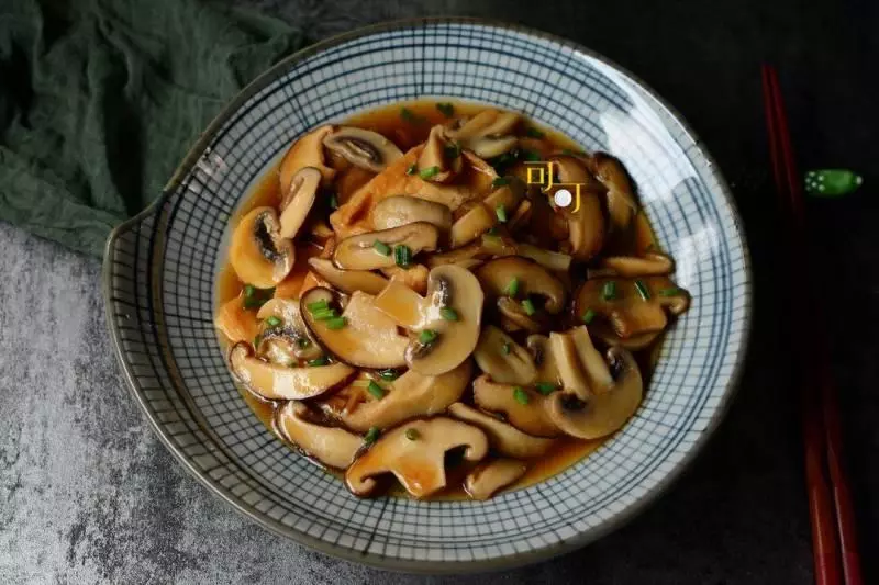 這道素菜比葷菜更受歡迎,好吃簡單有營養,多吃也不膩