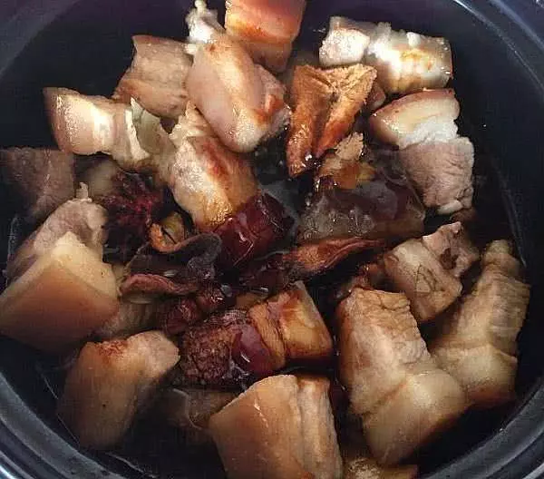 做紅燒肉不可直接加水!等於毀了一鍋肉