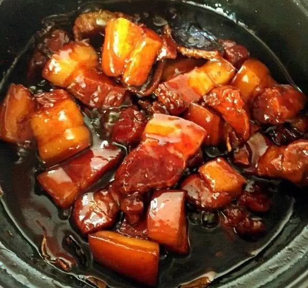 做紅燒肉不可直接加水!等於毀了一鍋肉