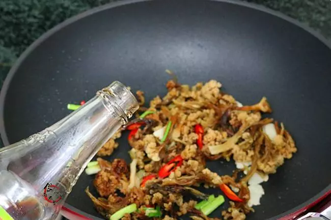 它是蔬菜中的抗癌之王,冬季將它曬成干,四季能嘗鮮,好吃又百搭!