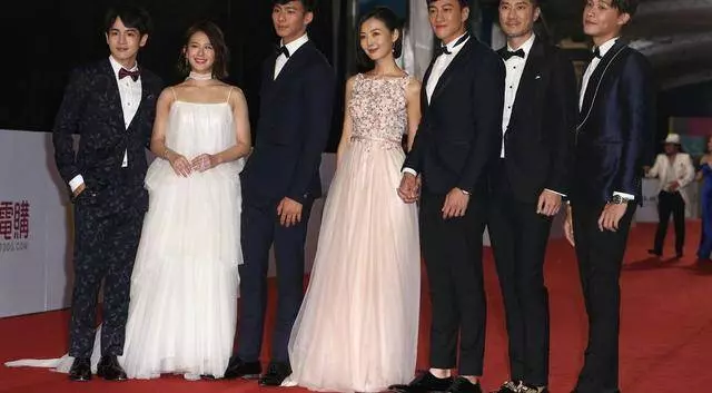 金鐘獎有毒?男明星成為焦點,而女明星一個個變成女巫!