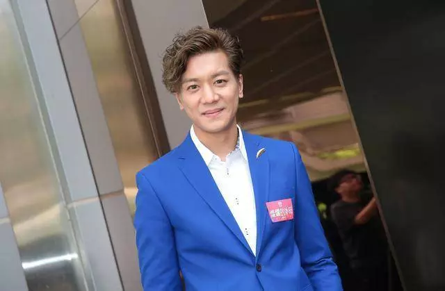 37歲黎諾懿近照曝光,曾因娶富家千金被群嘲,今棄千萬豪宅住小屋