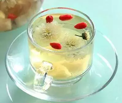 生了孩子的女人每月喝一次,四十歲都不顯老!
