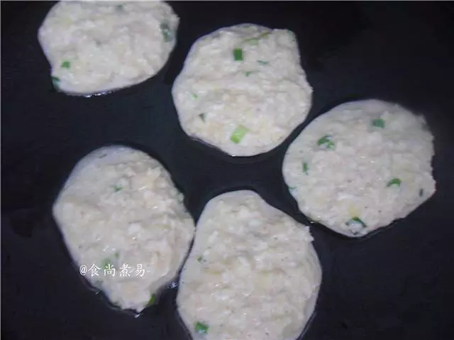 用這兩種食材做餅,粗糧的不長肉,簡單營養,常吃補中益氣助消化!
