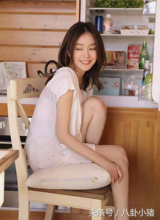 延禧攻略的妃子和宮女,現代裝大PK,青蓮陸晚晚真的炒雞好看了