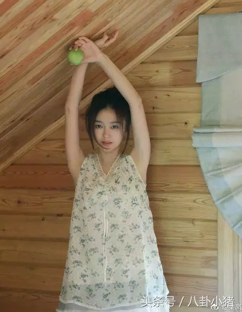 延禧攻略的妃子和宮女,現代裝大PK,青蓮陸晚晚真的炒雞好看了