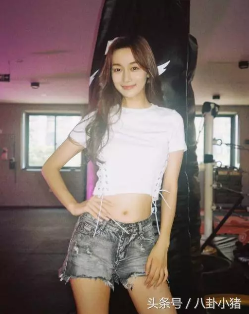 延禧攻略的妃子和宮女,現代裝大PK,青蓮陸晚晚真的炒雞好看了