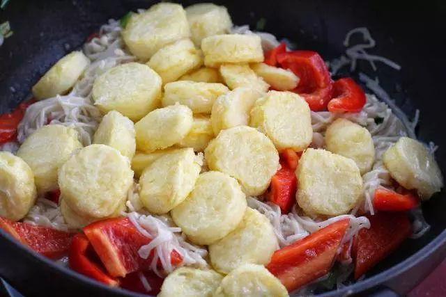 豆腐此種做法太好吃,味道鮮香超下飯,一盤吃完不過癮 !