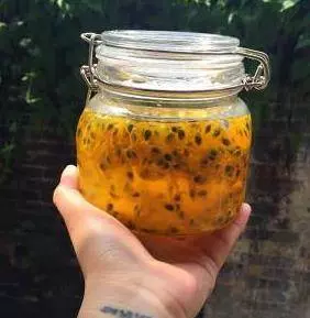 家裏自製的薑酒, 媽媽喝薑酒多年,腰酸好了,手腳也不麻了,今天把製造薑酒的方法公開出來