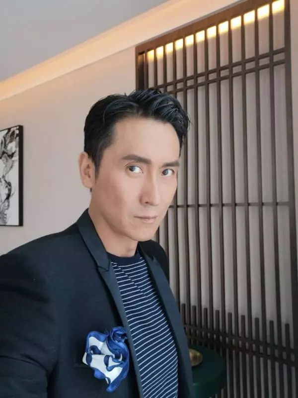 完全不認得!馬德鍾激瘦大變樣, 緊繃皮膚, 凹陷眼睛好恐怖!嚇壞網民:男神是不是得病了?