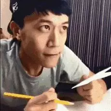看到路邊賣豆腐的姑娘後,我想都沒想就買了兩斤回家 -
