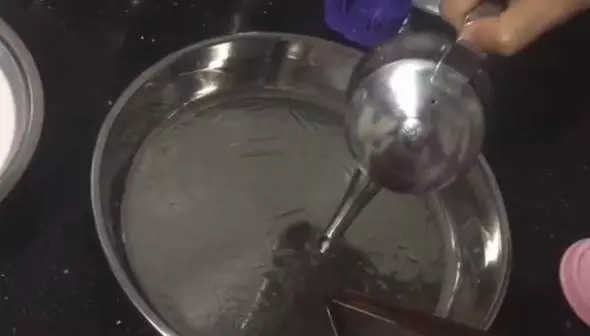 千層馬蹄糕做法原來這麼簡單,茶樓師傅的配方,食材只需3種,步驟很詳細,再也不用去外面買了!