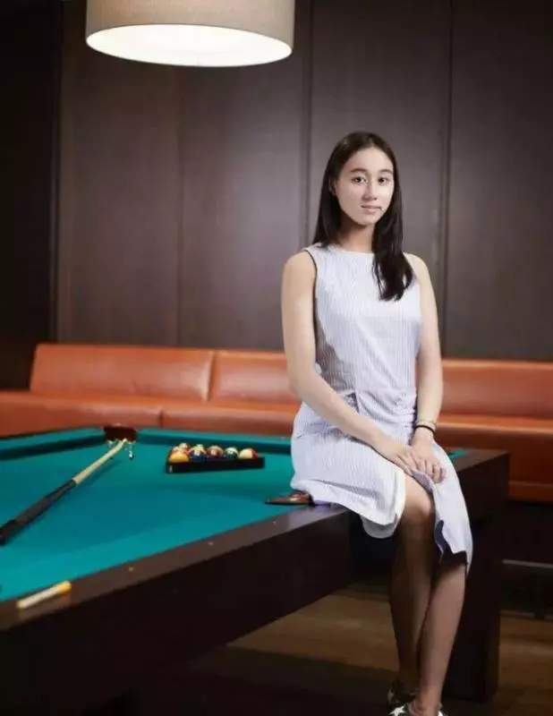 賭王最漂亮的閨女,11歲就收到上億禮物,現在19歲卻變醜了