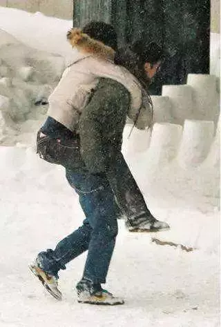 樂基兒四年敗光黎明7.5億,離婚5年後再嫁愛情,如今近照曝光成這樣,網友:黎明的眼光真獨特啊