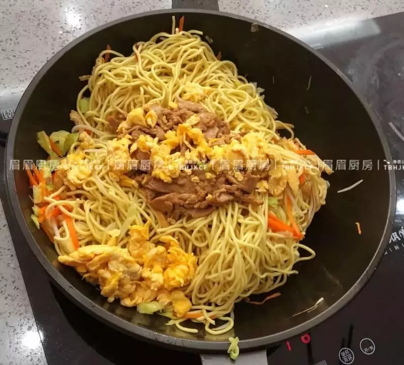 炒麵這樣做,每次都要多吃一碗!