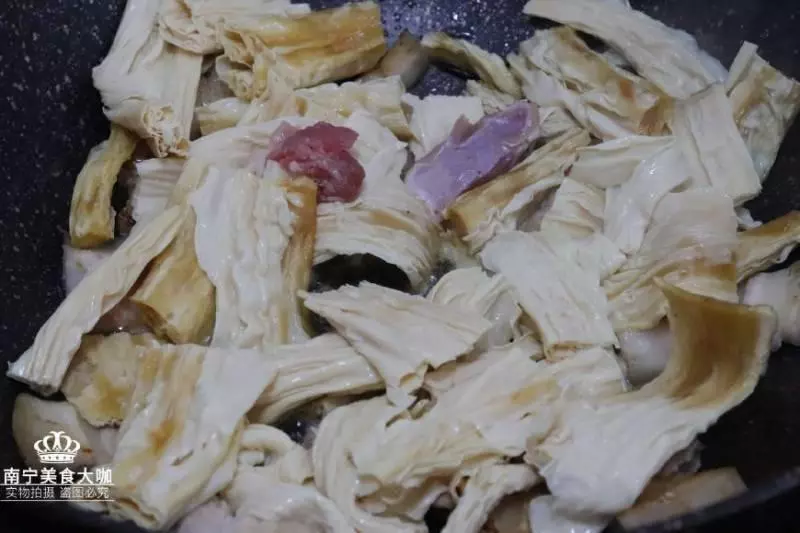 五花肉和這食材一起燒,鮮香下飯,油而不膩,吃一次就上癮一輩子