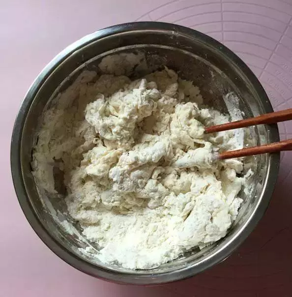 它是天然「清腸菜」,丟進大肉龍里特別香,老人小孩都愛吃!