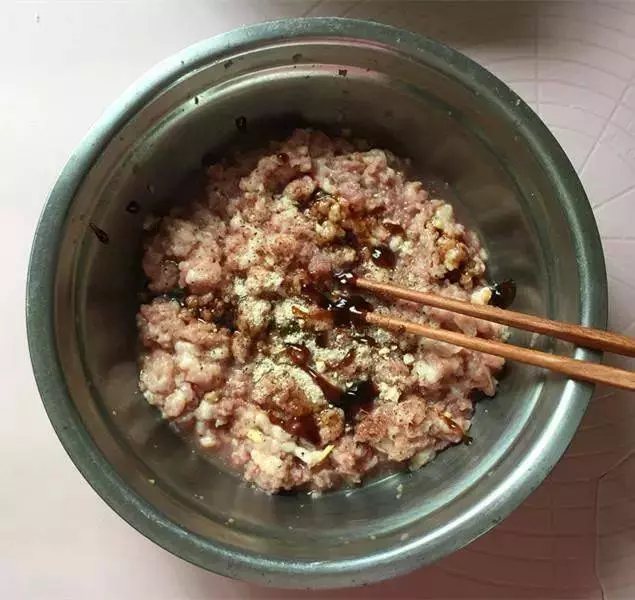 它是天然「清腸菜」,丟進大肉龍里特別香,老人小孩都愛吃!