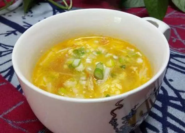 金針菇和它是絕配,隔三差五做給孩子喝,美味鮮香,體質好智力棒