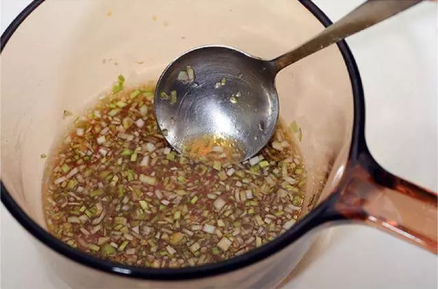 菠菜這樣做好之後比做湯喝的好吃100倍