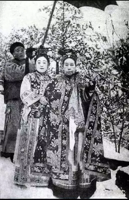 《如懿傳》、《延禧攻略》顏值騙很大 真實版「清朝宮廷照」大揭秘