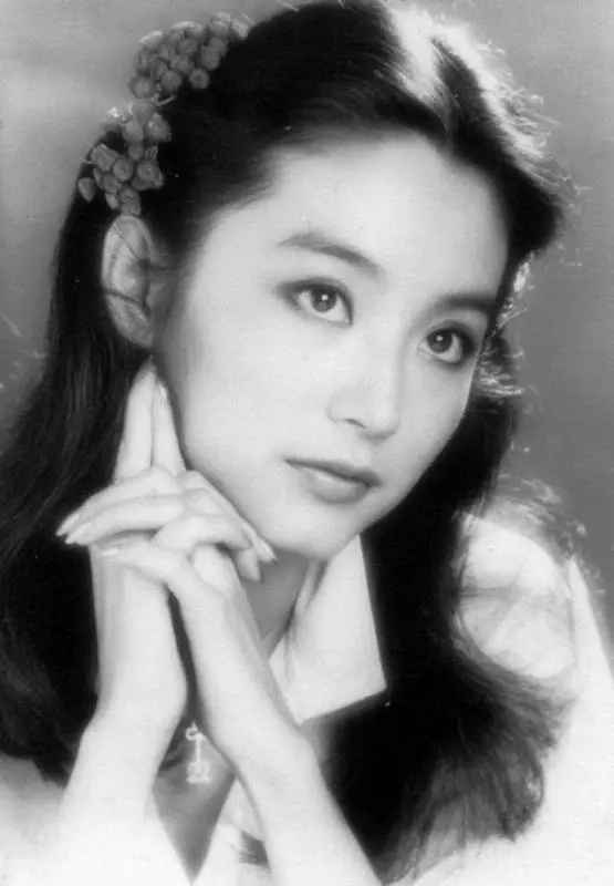 公認中國4美,韓國4美和日本4美,網友:都沒她美