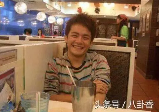 曾是TVB最可愛小童星,長大後判若兩人,網友:心都快碎了