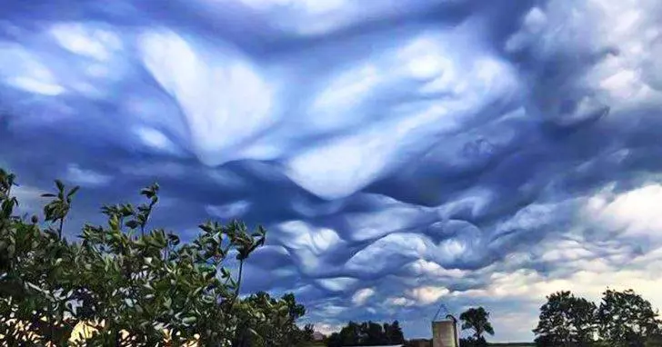 這19張自然天空照片會讓你誤以為是在平行世界拍攝出來的!