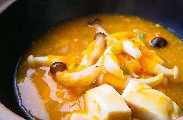1塊豆腐,1塊南瓜,這樣簡單一做,好喝有營養,老少皆宜
