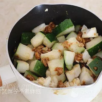 百年老店的古早味冬瓜茶,只需2種食材,利尿消腫,7天瘦5斤,原來秘訣這麼簡單!