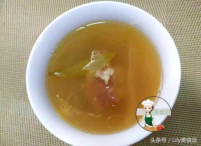 吸菸飲酒要常煲這鍋湯,下料做法超簡單,清心潤肺更養人
