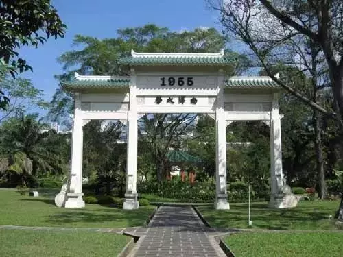 在中國人眼中,馬來西亞比新加坡好太多了! -