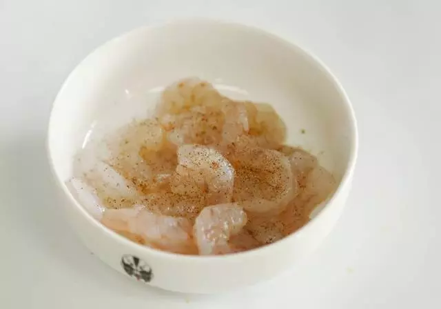 豆腐這麼做,好吃不一般顏色亮味道香,簡單省事連鹽都不用