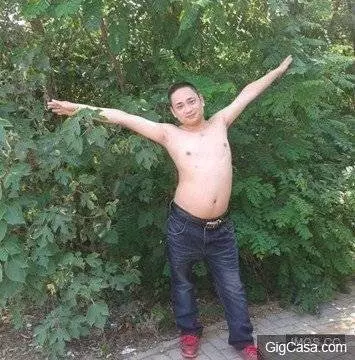 「幫我把女友P得sexy一點」就說了不要叫網友P圖最後一張快笑死了