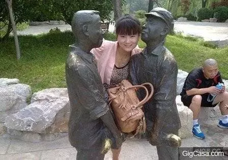 「幫我把女友P得sexy一點」就說了不要叫網友P圖最後一張快笑死了