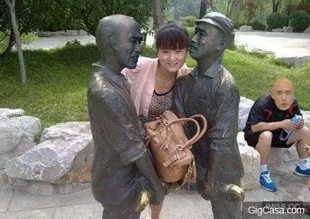 「幫我把女友P得sexy一點」就說了不要叫網友P圖最後一張快笑死了