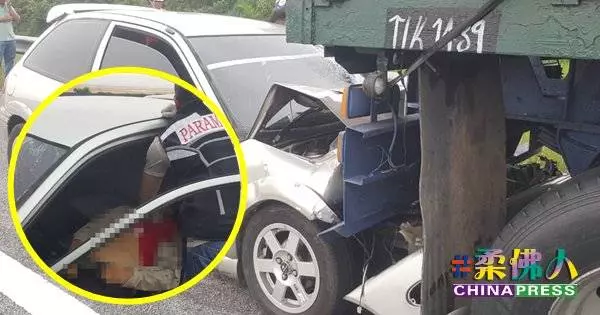 轎車撞前方拖格羅厘 乘客不治司機傷