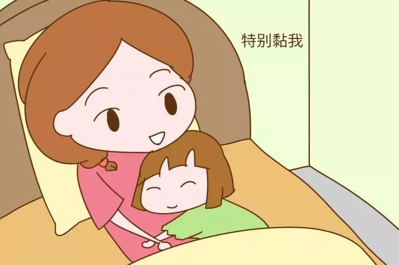 為什麼寶寶一到晚上就特別黏媽媽?答案真的好暖心,媽媽辛苦了