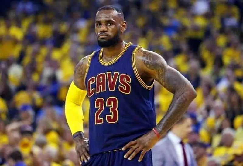 8張讓人心生悲涼的NBA圖,看到哪一張你哭了