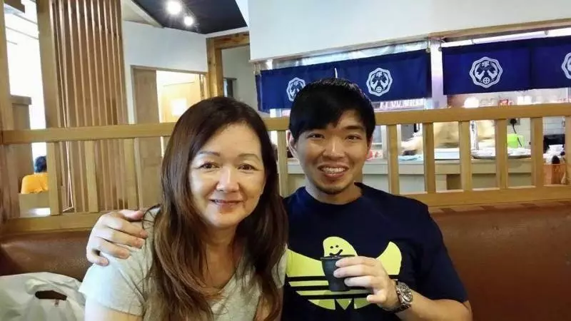 ◤中國妹被新加坡男慘當『生仔工具』?◢生完孩子10多天就被老公和家婆趕出家門 無法看到小baby 網民:超級賤男