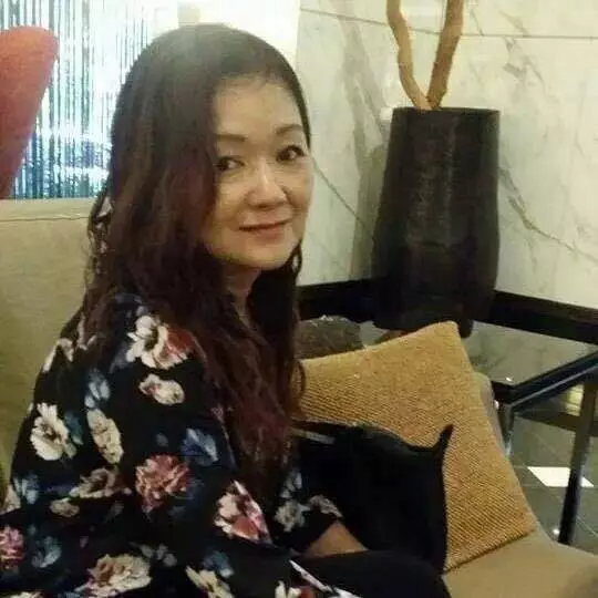 ◤中國妹被新加坡男慘當『生仔工具』?◢生完孩子10多天就被老公和家婆趕出家門 無法看到小baby 網民:超級賤男