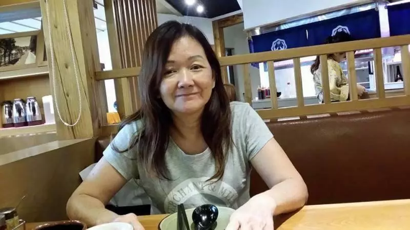 ◤中國妹被新加坡男慘當『生仔工具』?◢生完孩子10多天就被老公和家婆趕出家門 無法看到小baby 網民:超級賤男